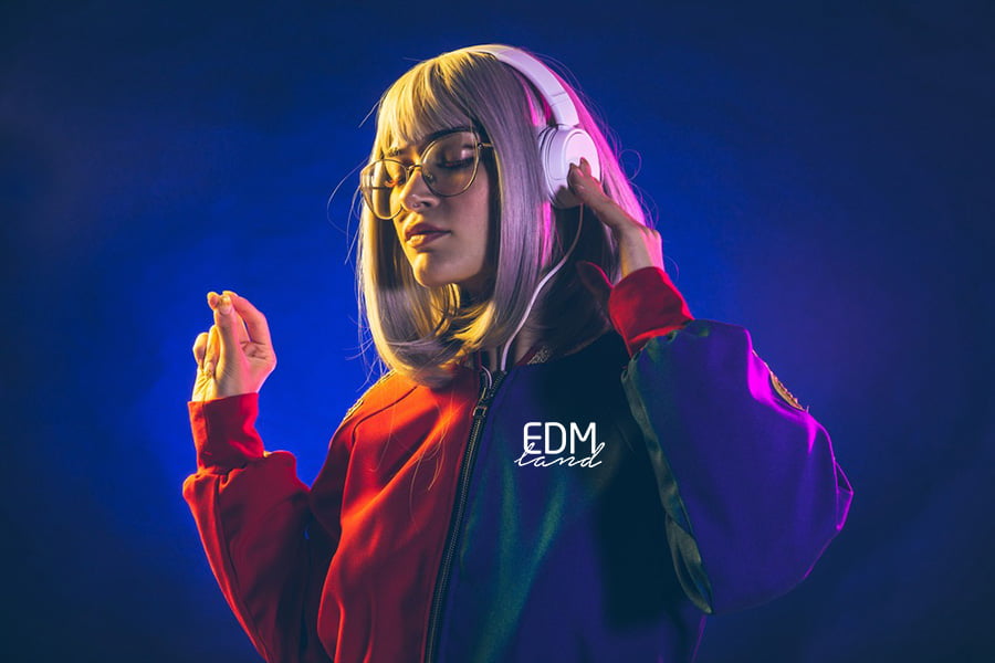 Shuffle Dance là điệu nhảy thường được sử dụng khi biểu diễn nhạc EDM