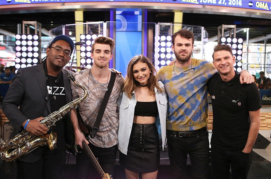 The Chainsmokers cùng ca sĩ xinh đẹp Daya