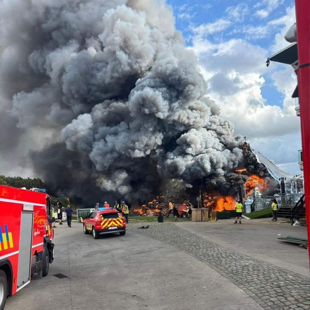 Tomorrowland Fire2